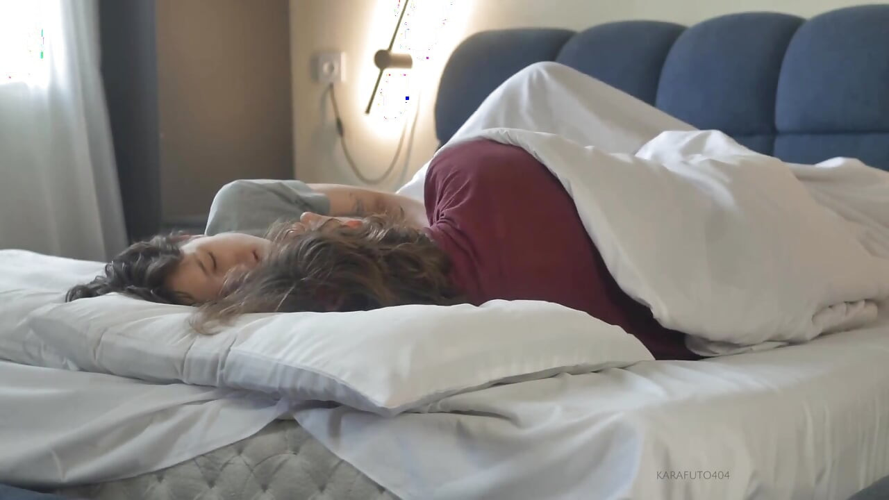 Meine Schüchterne Stiefschwester Von Hinten, Gesicht Zu Kamera Gefickt