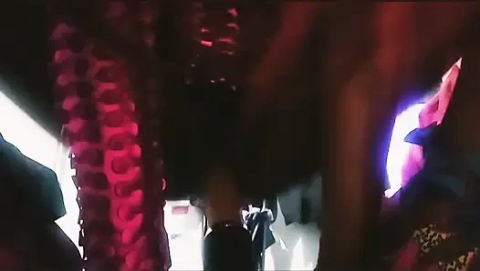 Aku menunggangi kontol itu seperti seorang jagoan