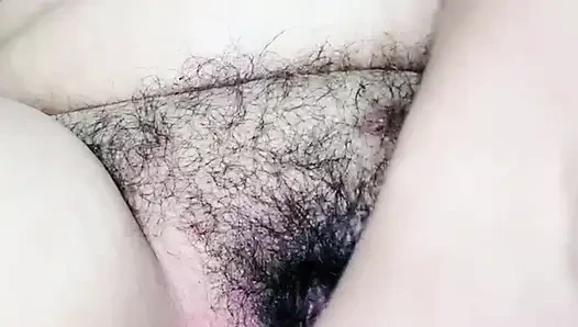 I squirt a lot, I'm really horny today. Watch until the