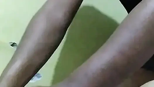 Masseuse gets beautiful and sexy female customers