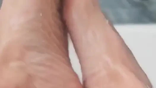 Delicious Toe Tease