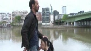 William deepthroating romany près de la seine