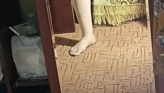 Bakış açısı sıkı amcık ve dildo, ev yapımı mastürbasyon