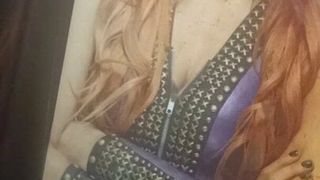 WWE Becky Lynch (spust i pluć) hołd