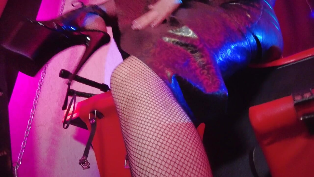 BDSM Mistress Rubber Eva Latex Stap Toys Femdom Heels Hot Fetish