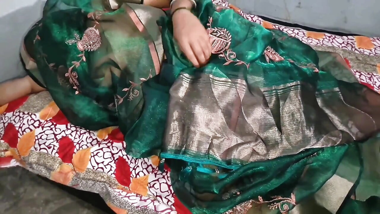 Indian Aunty Anal Fuck by Her Brother in Law Resulting in Real Orgasm and Squirting
