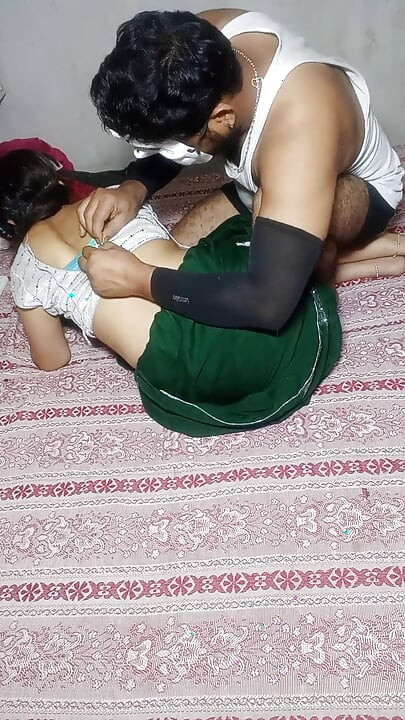 Cuplu indian sexy plin de romantism