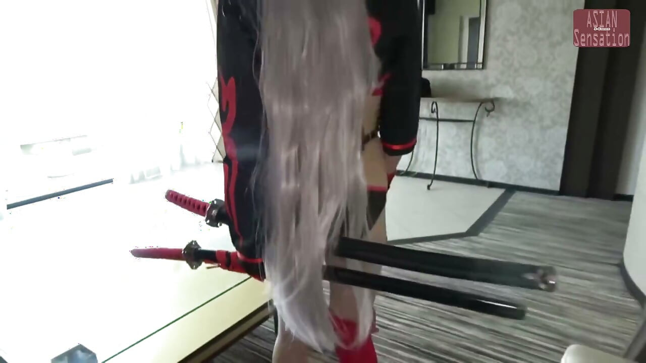 Underdanig cosplayer - svelge og raske orgasmer - kapittel 1