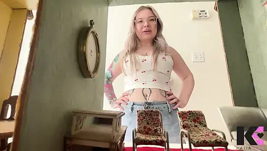 Giantess Crunch Tinies кричат и глотают целиком переваривая в мой пупк