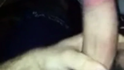 Arkadaşım benim için onun büyük horoz ile oynuyor