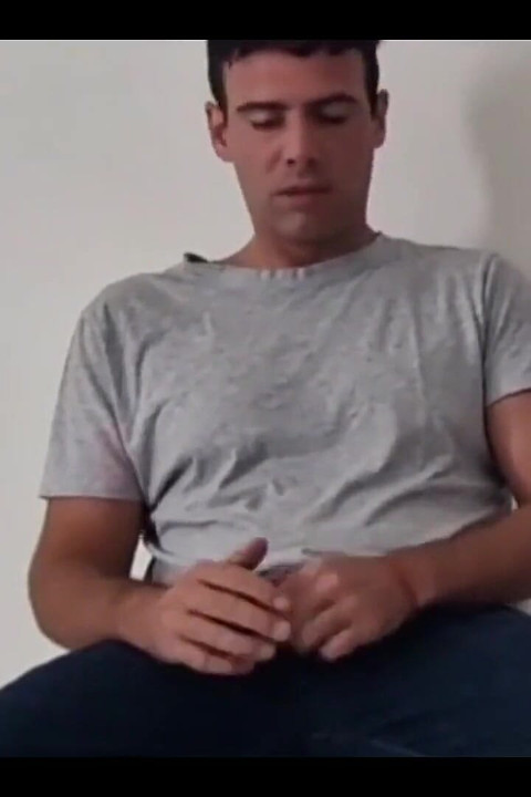 Gledam kako mi curu jebu