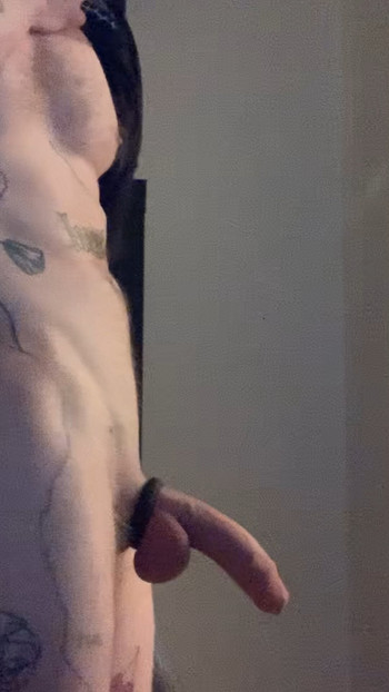 showing off juicy dick