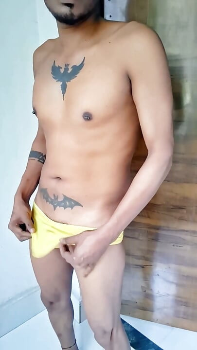 Yellow Thong Size Check