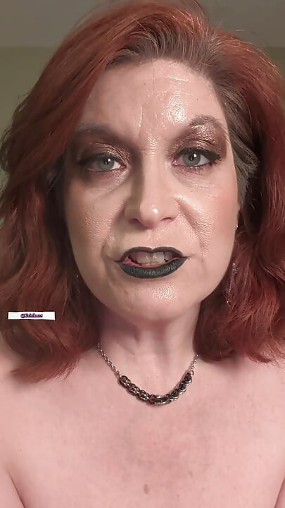 İğrenç küçük sapık: üvey anne ben dur diyene kadar okşamanı izliyor