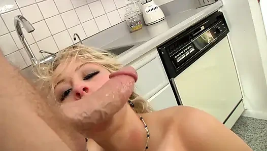 Zoey monroe oral şehvet