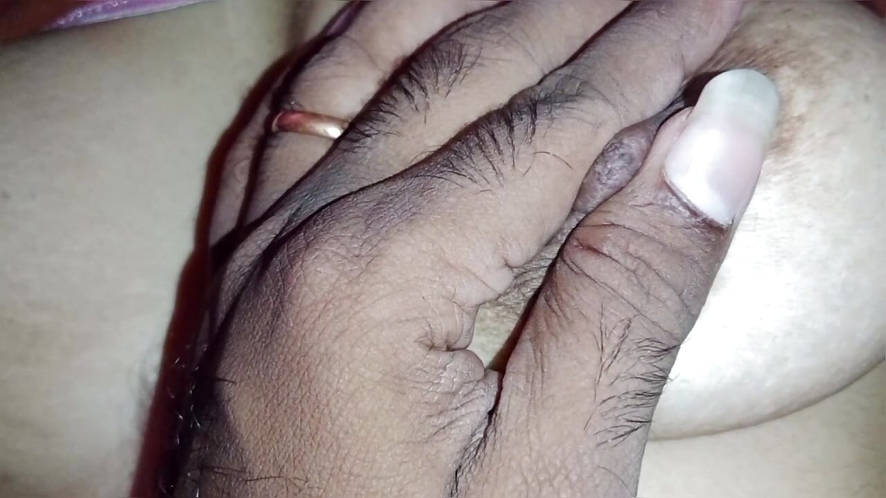 Desi Biwi's heat left 🔥💦 everything inside
