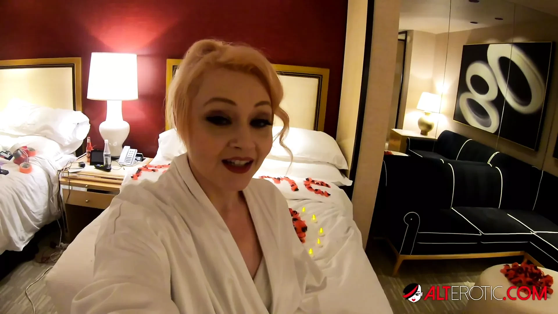 Arielle Aquinas tattooed and pounded after quarantine