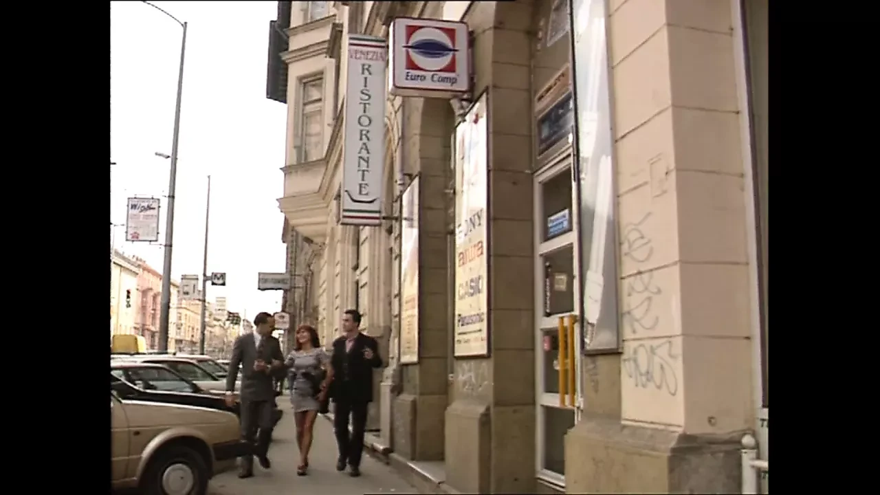 Une star du porno italienne devient folle - vintage spécial - (épisode