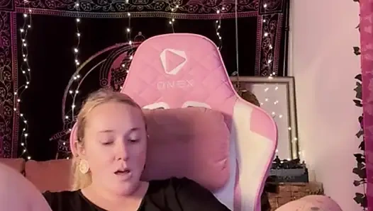 Riesigen dildo benutzen