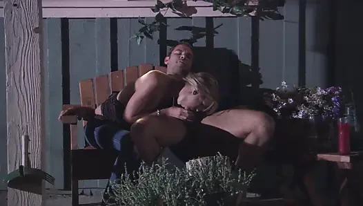 Charming wife keeps receptive of a hardcore throbbing