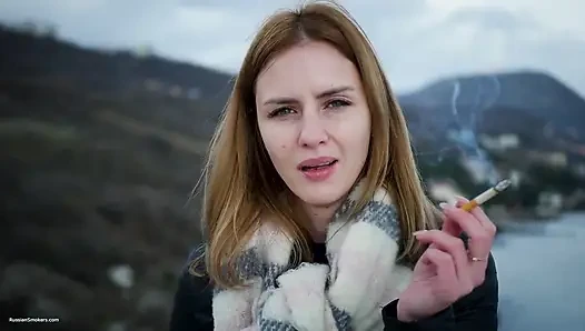 Kıyı dumanı anı sessiz meltem manzaralı