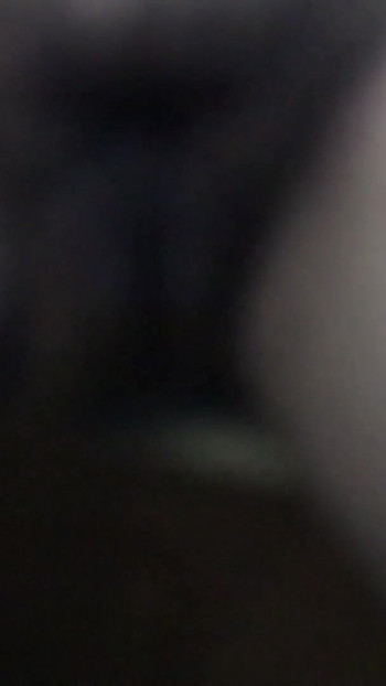 Ključni trenutak iz "Desi wife Night Short At Home Bate Room"
