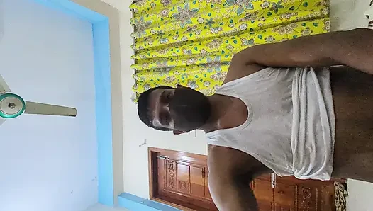 Real desi couple in Singapore)