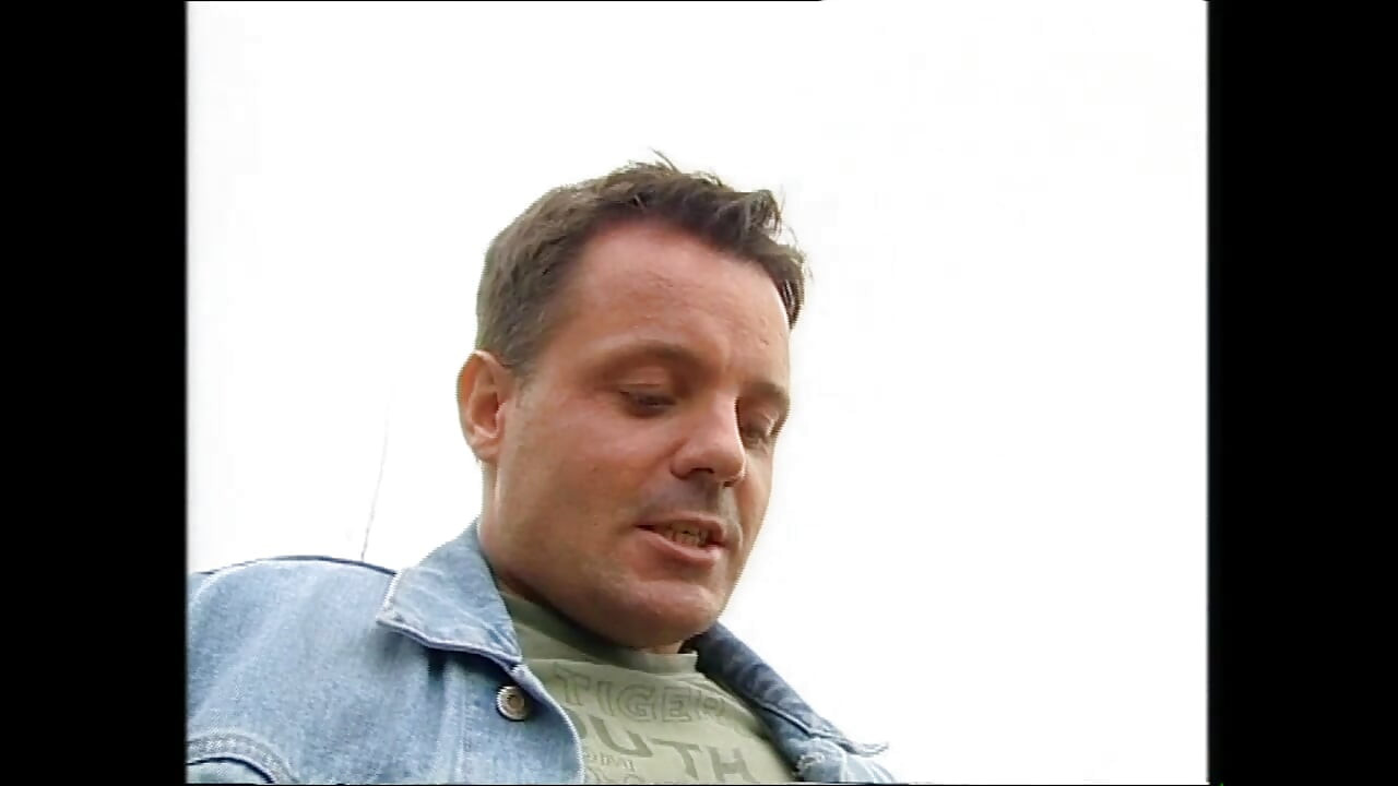 मस्त कमसिन और बड़े स्तनों वाली मम्मियों की बड़े लंड द्वारा गांड चुदाई और मुँह में वीर्य निकाला गया (पूरी फिल्म)