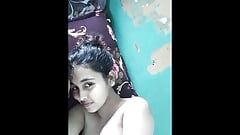 Hintli kız erkek arkadaşıyla otelde seks yapıyor