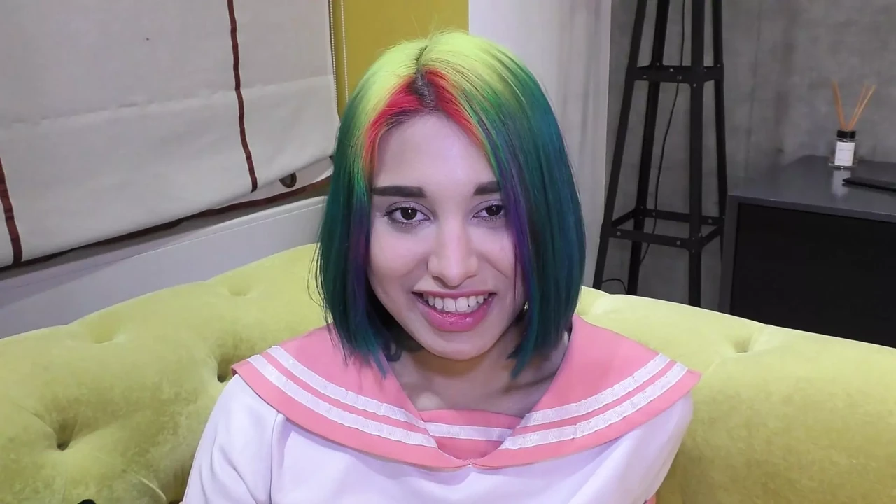 Filty cosplay slut Roxy just turned 18 yo! Fucked a stranger & licked his balls