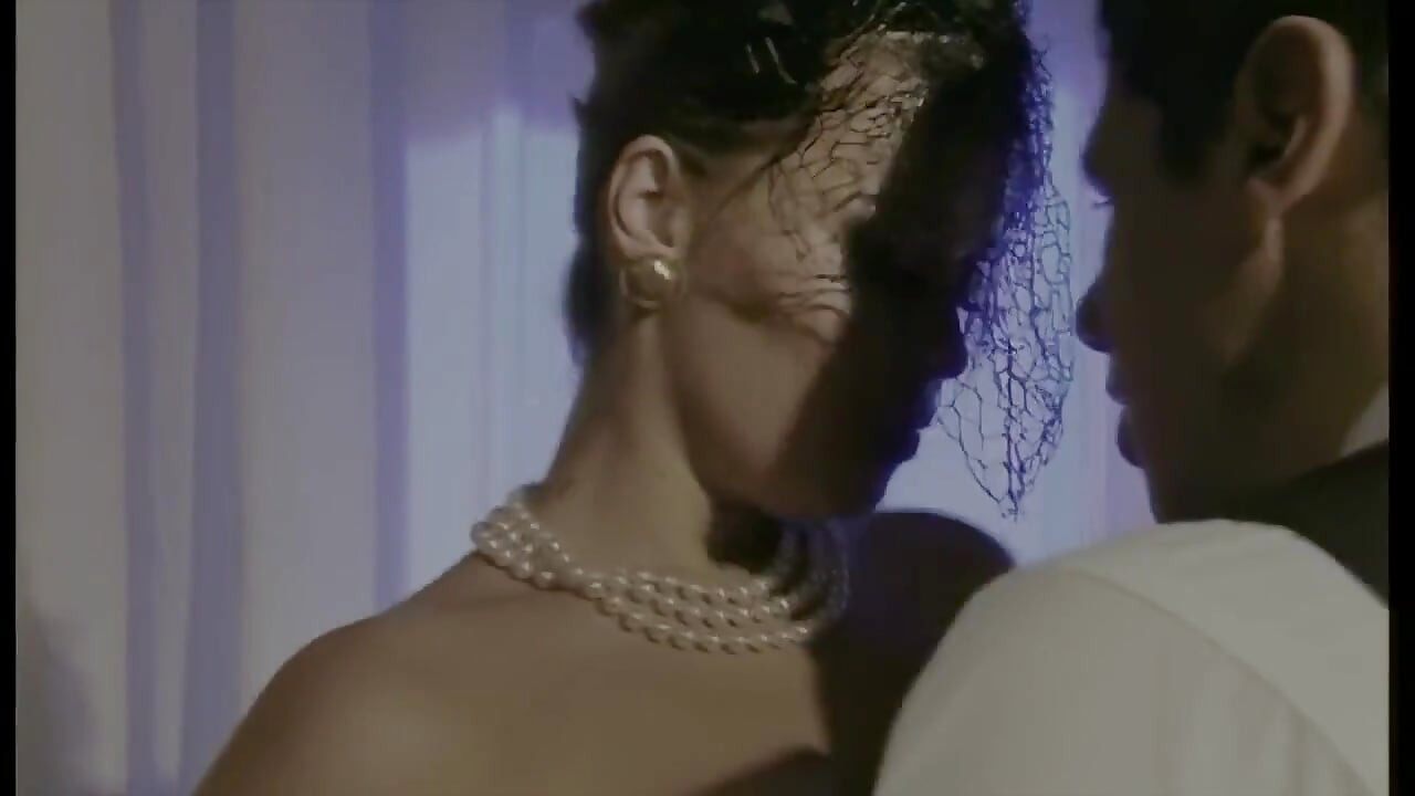 Oda 112: Garson Ve Zarif Hanım: Geçmişin Anal Seksi