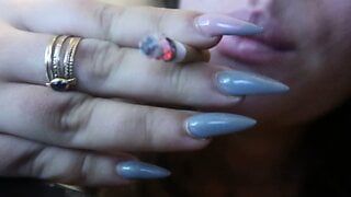 CHILL and SMOKE with ME!!! CLOSE-UP HANDS & CIGARETTE "FETISH"