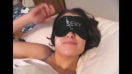 facial in bed