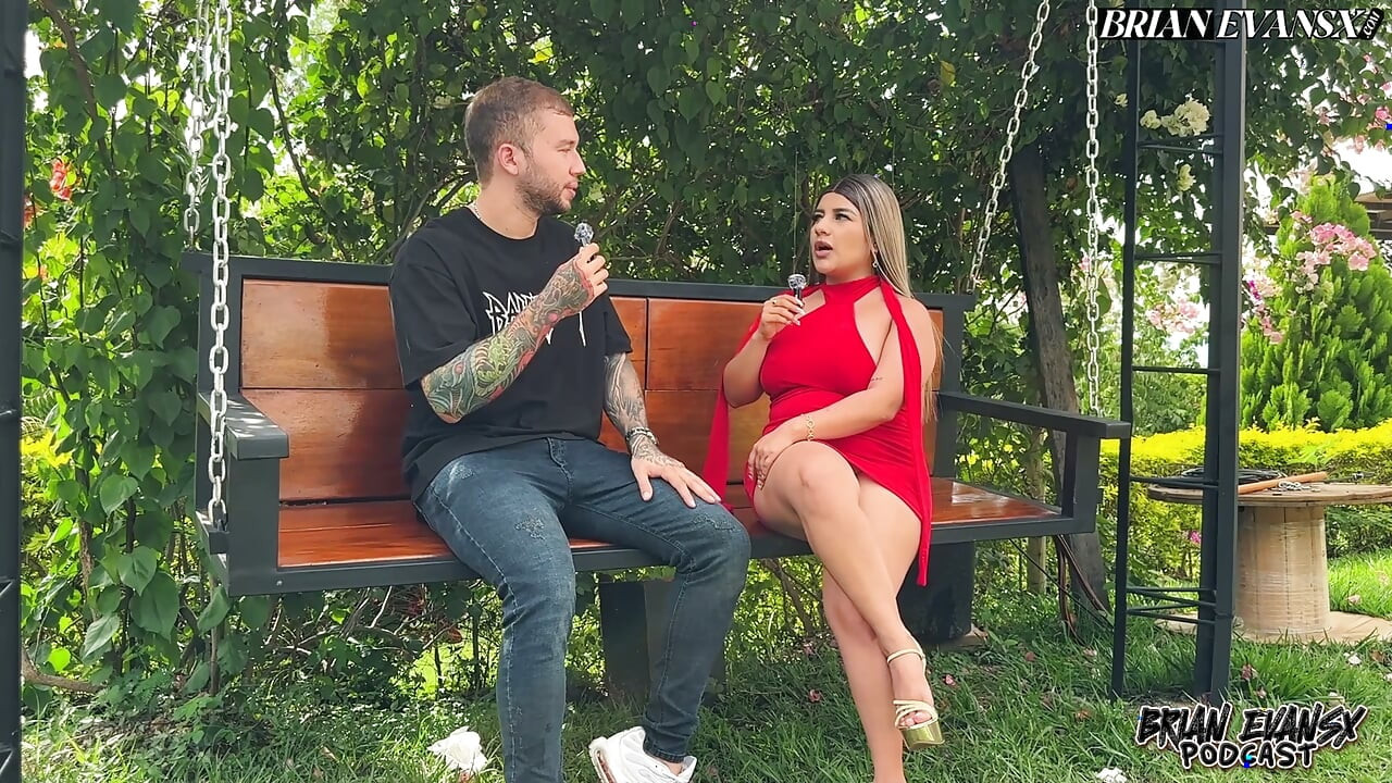 Blonde Colombian Naty Delgado has a podcast that ends with outdoor sex - Brian Evansx