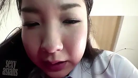 Cewek cantik dengan tubuh aduhai ini ungkap sisi rahasianya saat lagi dicrot di dalam sampai banjir