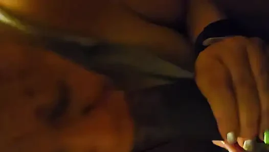 CEWEK SEMOK KULIT PUTIH NYEPONG BESAR PRIA KULIT HITAM DAN TELAN SPERMA