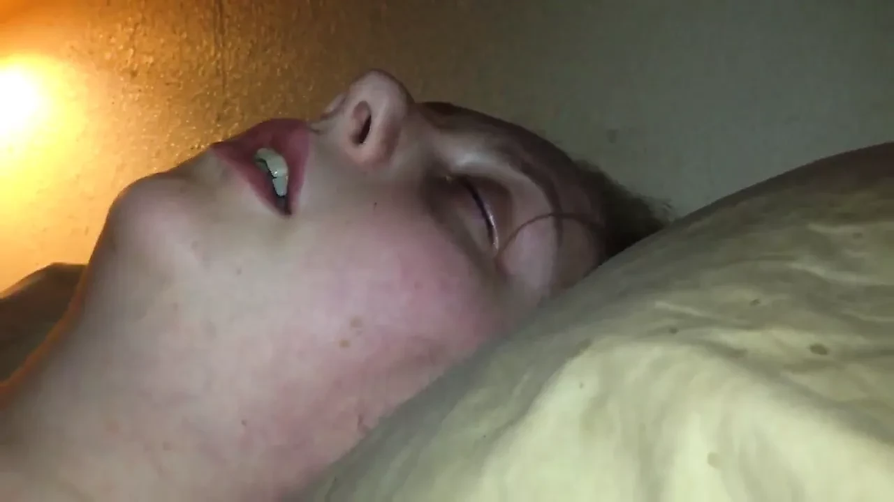Allie吃Korey的阴户