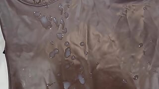 Cum in a latex dress
