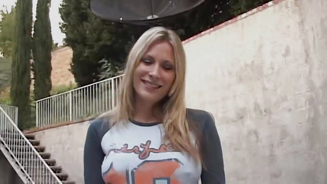 Blonde MILF Devours Cock with Sloppy Cum Dripping Finish