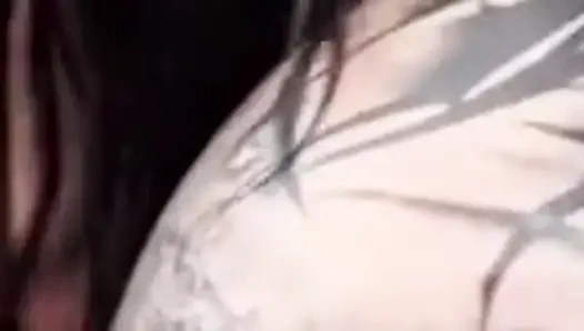 Pesta seks buatan rumah dengan 2 sahabat & sekelompok pria