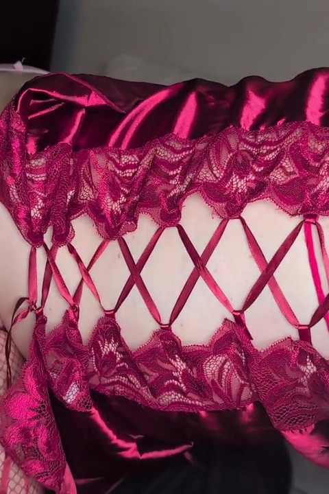 A Mature Transvestite Invites Dicks to Fuck Her in Her Living Room