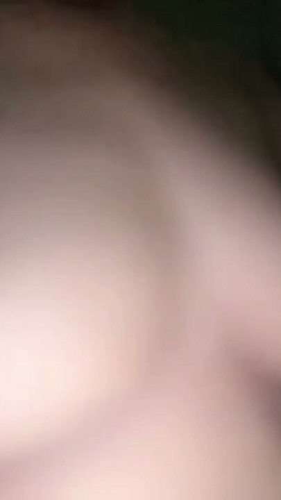 印度18+女孩在浴室自慰高潮 | 短片 1