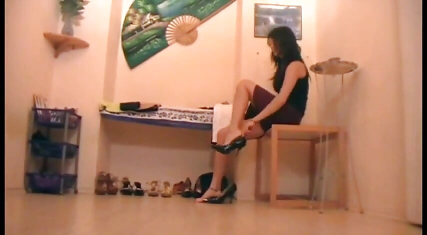 Sexy teen and her feets enjoy in high heels