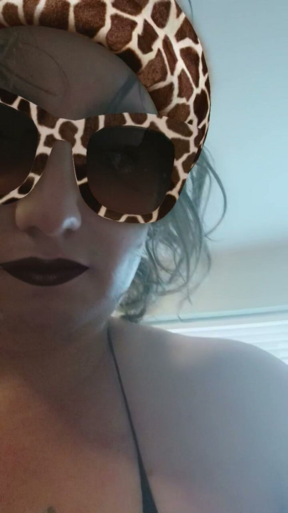 Sissy Danielle feeling sexy and needs a daddy