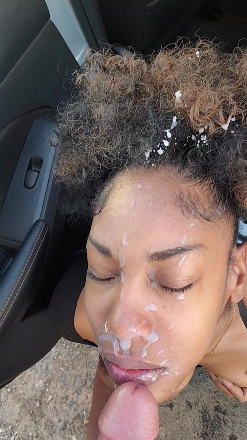 Bitch gets a huge facial in alley