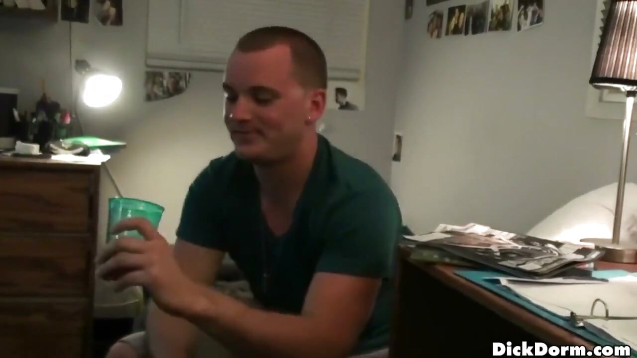Reality Dudes - Robert Makes Bjs Orgasm as They Dare Roommates to Put Cocks in Ketchup Mustard Bun Tonight