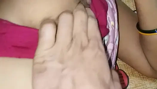 Neighbour's daughter fucked on the pretext of giving her cold water