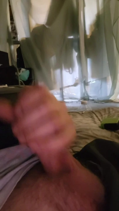 Feels good to stroke it!