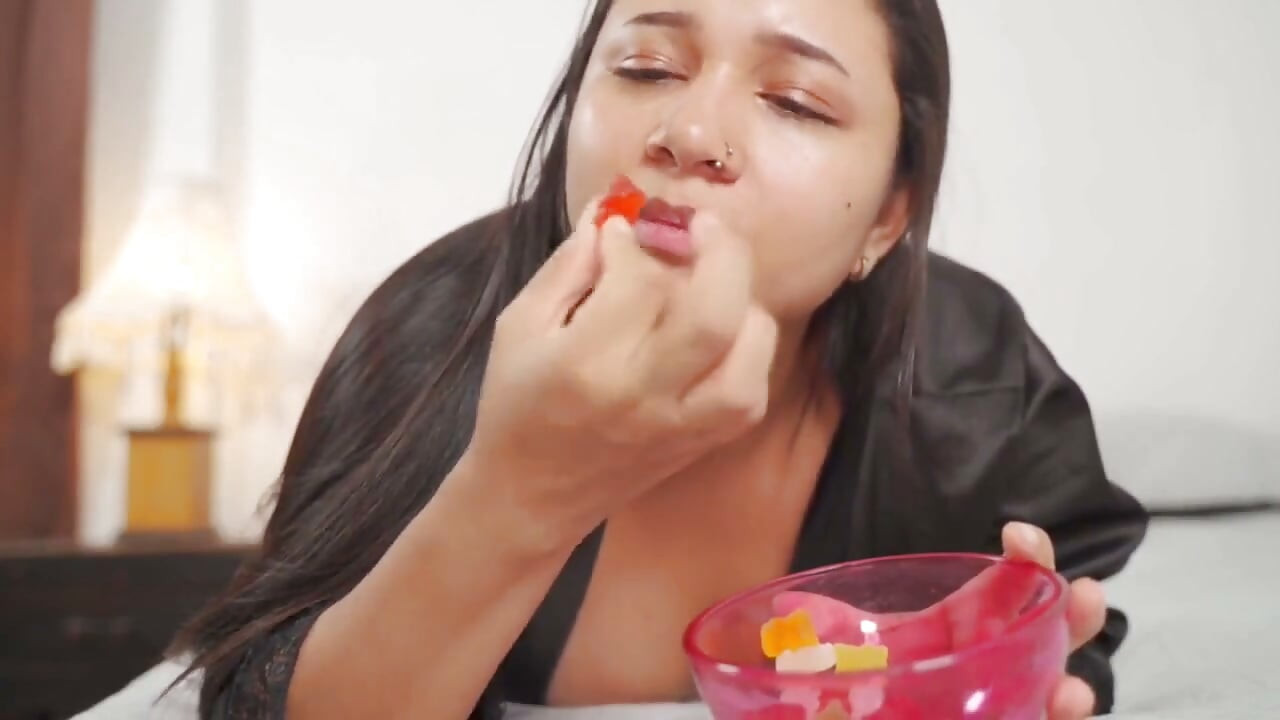 Latina Devore Tiny Gummy Persons