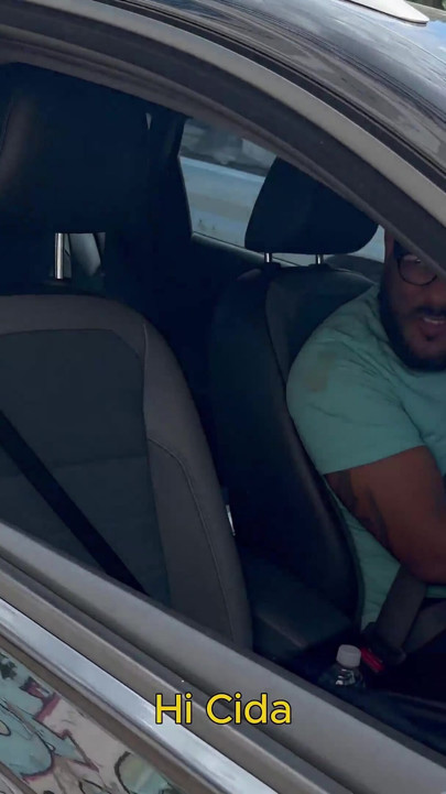 Fat Belly Mature Fist Fucked by Her Taxi Driver